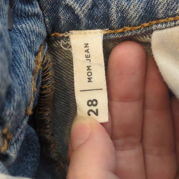 PacSun light blue straight leg high rise mom jeans - Picture 9 of 11